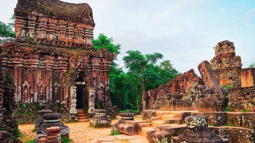 Di sản văn hóa miền Trung